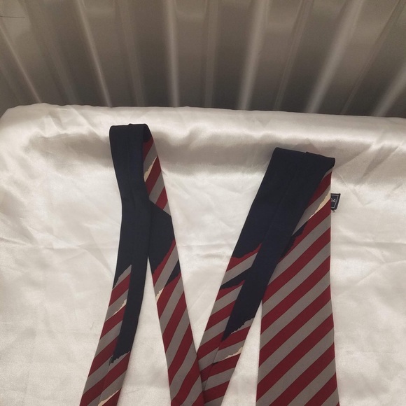 Balanciaga vintage 100% silk classic wide tie - Picture 3 of 7